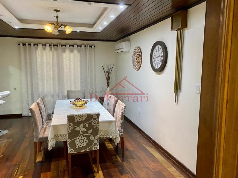 Casa, 3 quartos, 198 m² - Foto 3