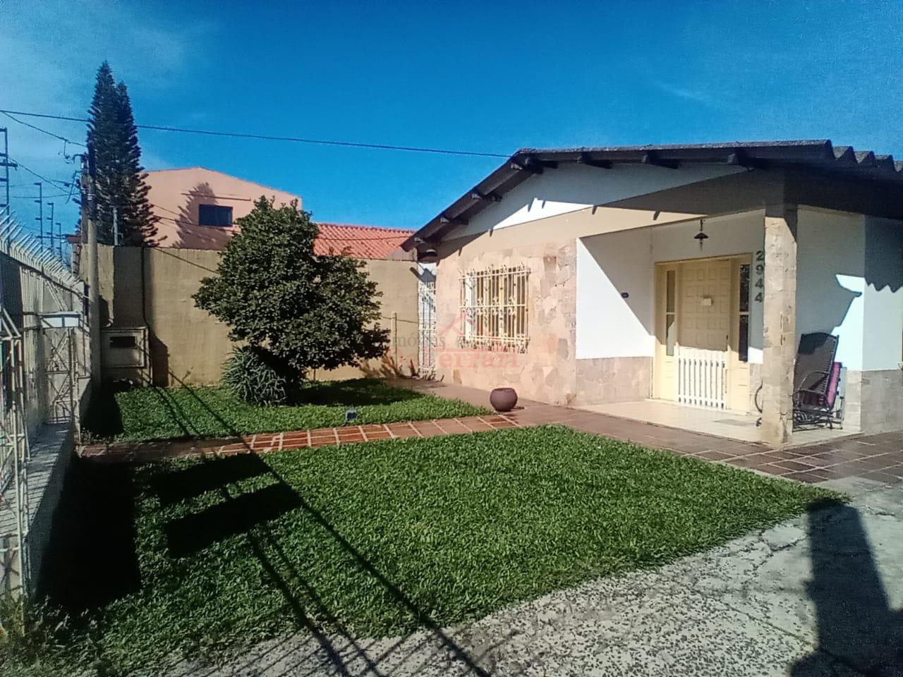 Casa, 3 quartos, 348 m² - Foto 1