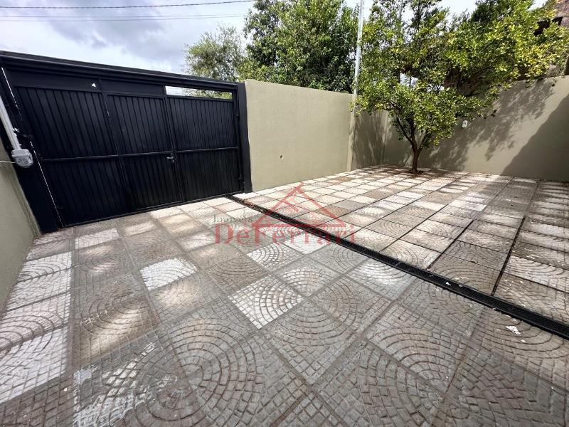 Casa, 3 quartos, 250 m² - Foto 2