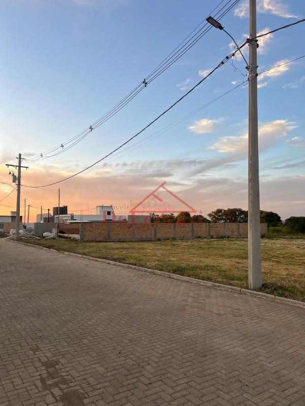 Terreno, 248 m² - Foto 1