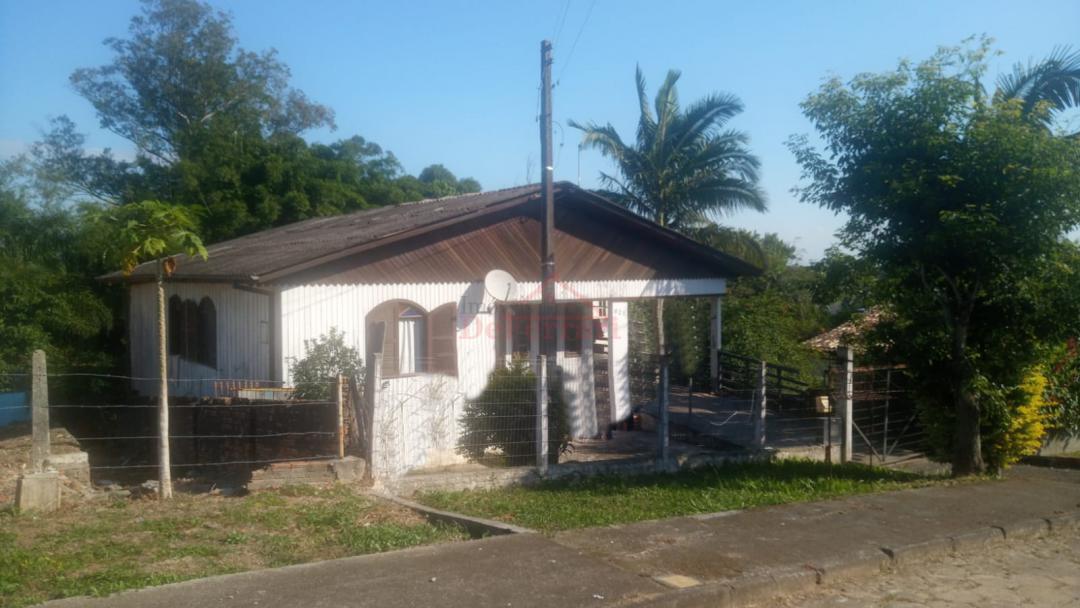 Casa, 4 quartos, 1870 m² - Foto 1