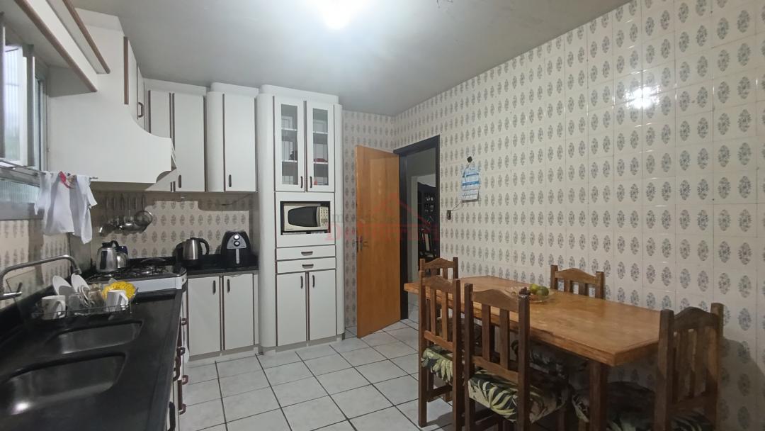 Casa, 3 quartos, 171 m² - Foto 6