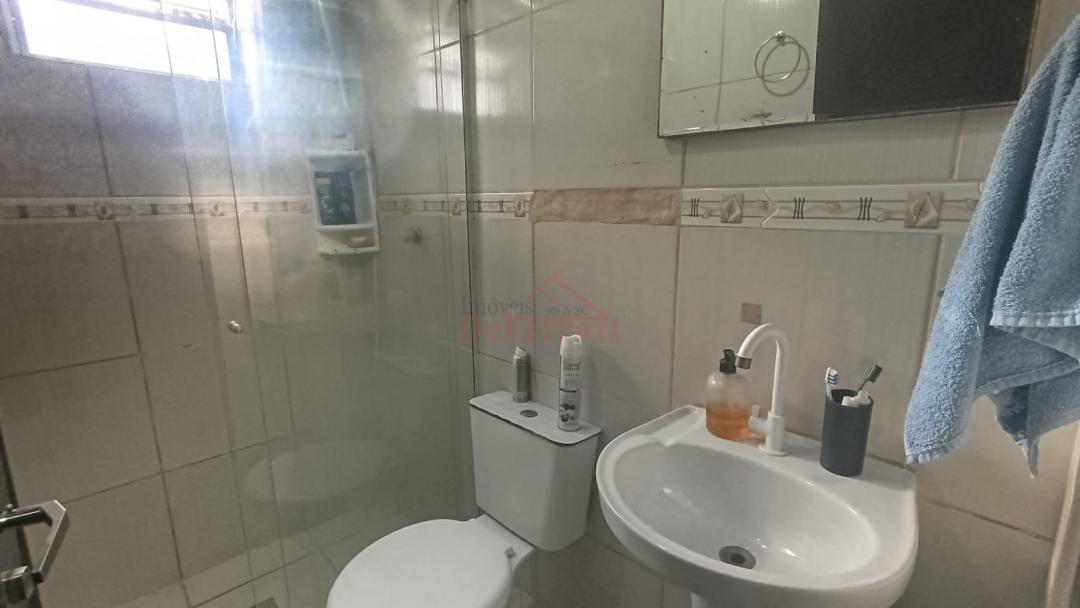 Casa, 2 quartos, 375 m² - Foto 22