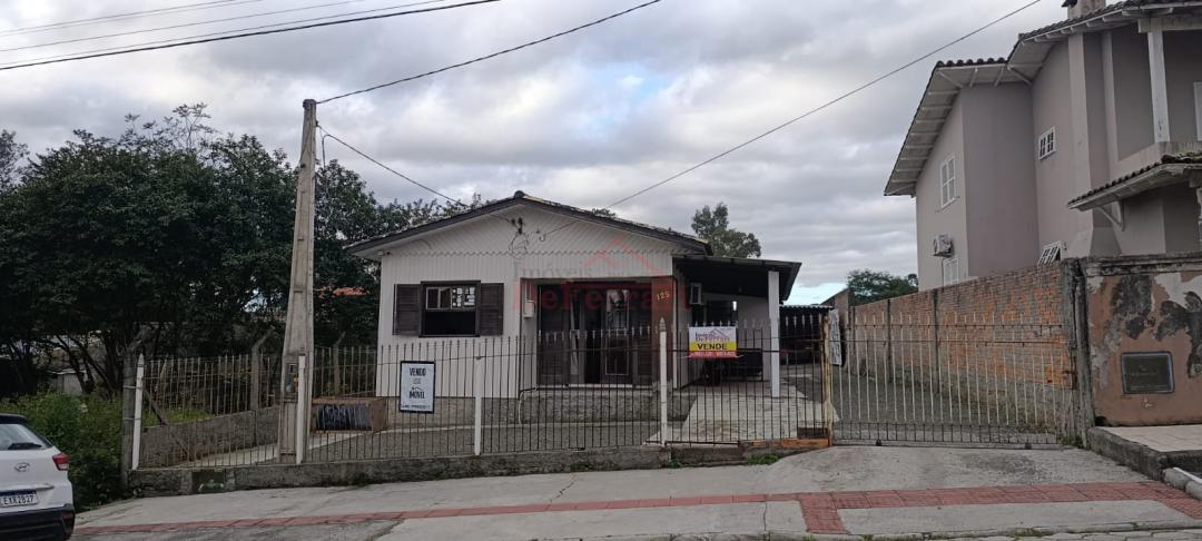 Casa, 2 quartos, 375 m² - Foto 1