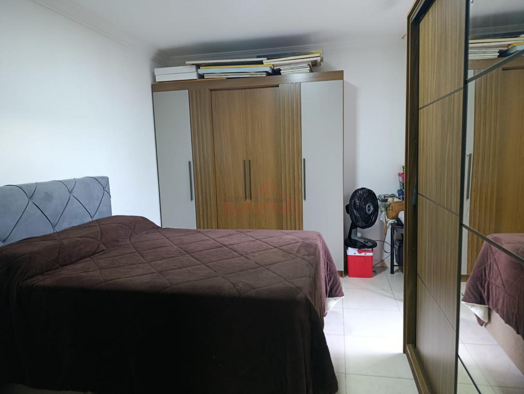 Casa, 8 quartos, 271 m² - Foto 9