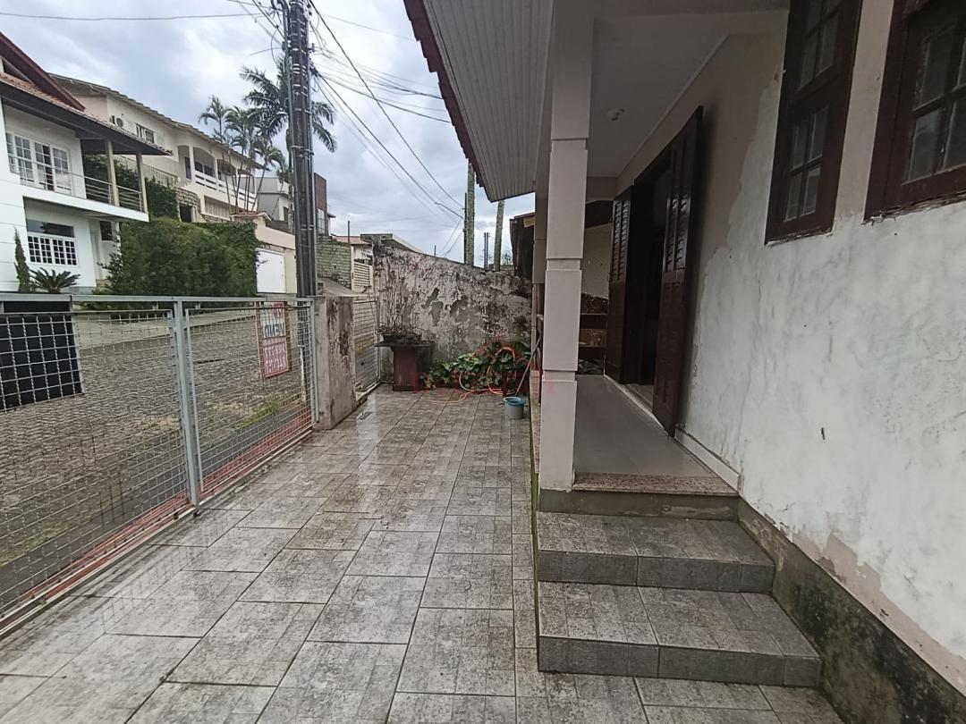 Casa, 8 quartos, 271 m² - Foto 37