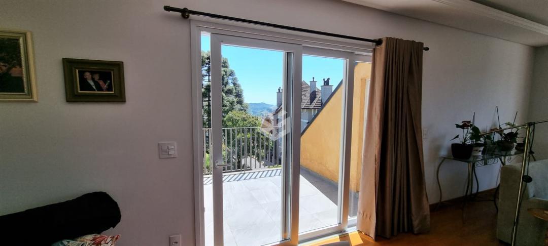 ApartamentoVenda em Gramado no bairro Centro