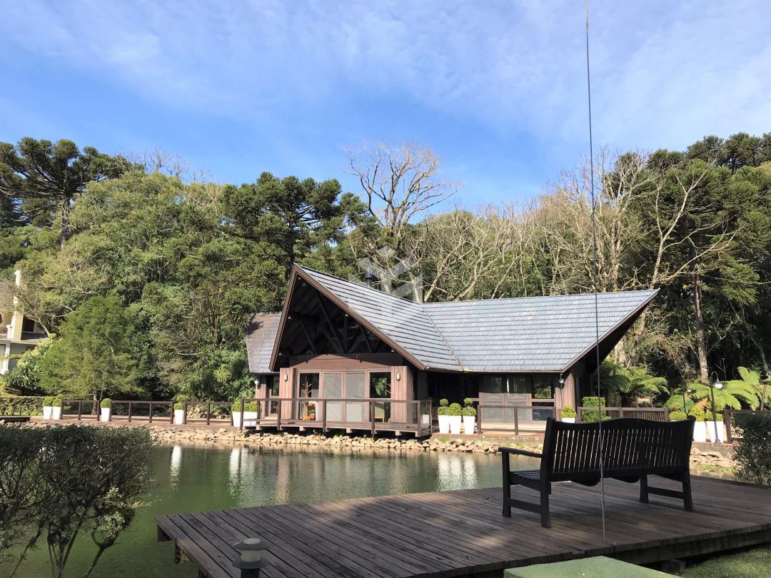 Casa em condomínioVenda em Gramado no bairro Saint Moritz