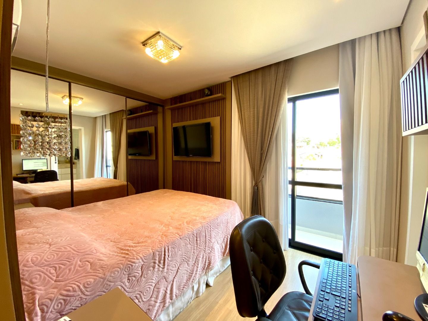 Apartamento à venda no Saguaçu, Joinville · 3 quartos. Foto 18