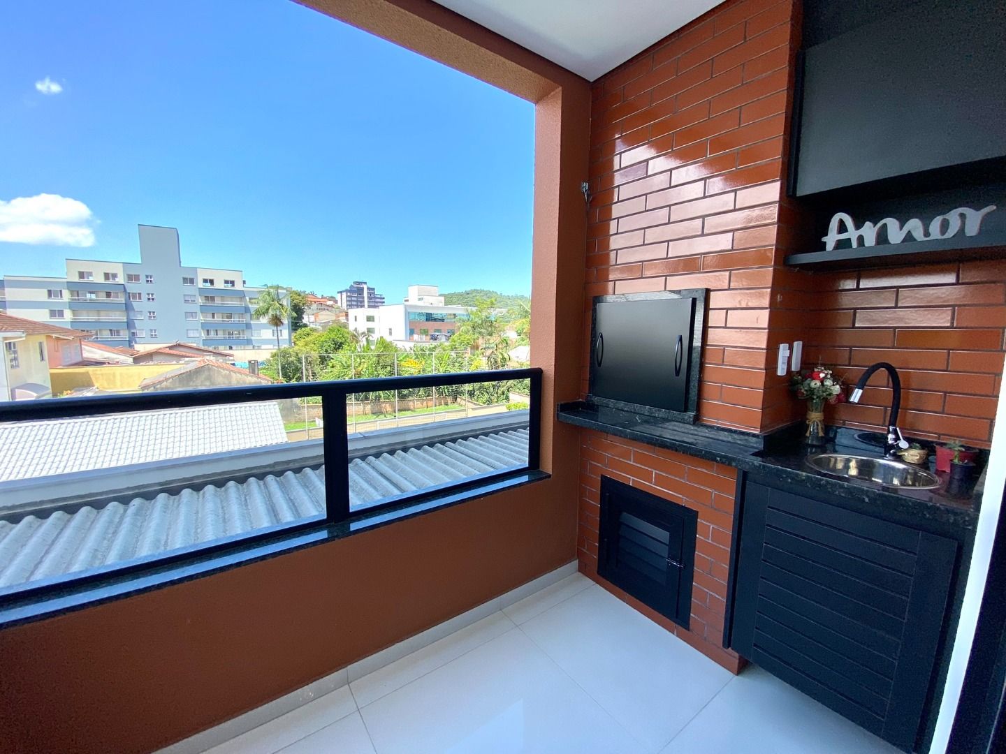 Apartamento à venda no Saguaçu, Joinville · 3 quartos. Foto 13