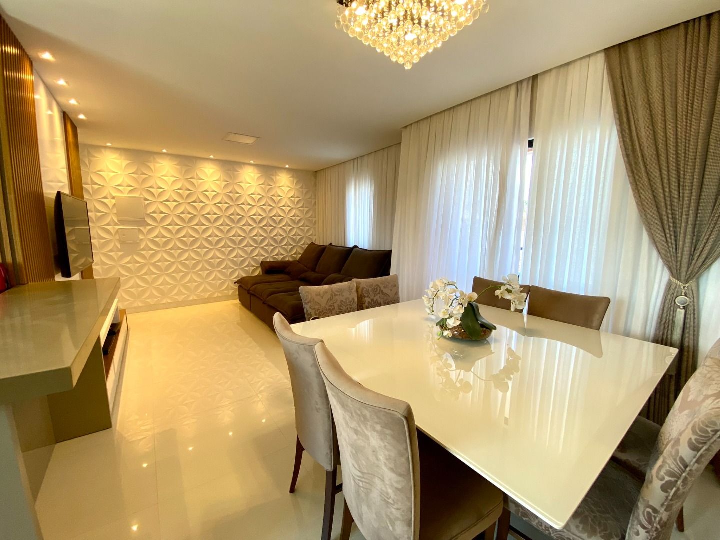 Apartamento à venda no Saguaçu, Joinville · 3 quartos. Foto 7