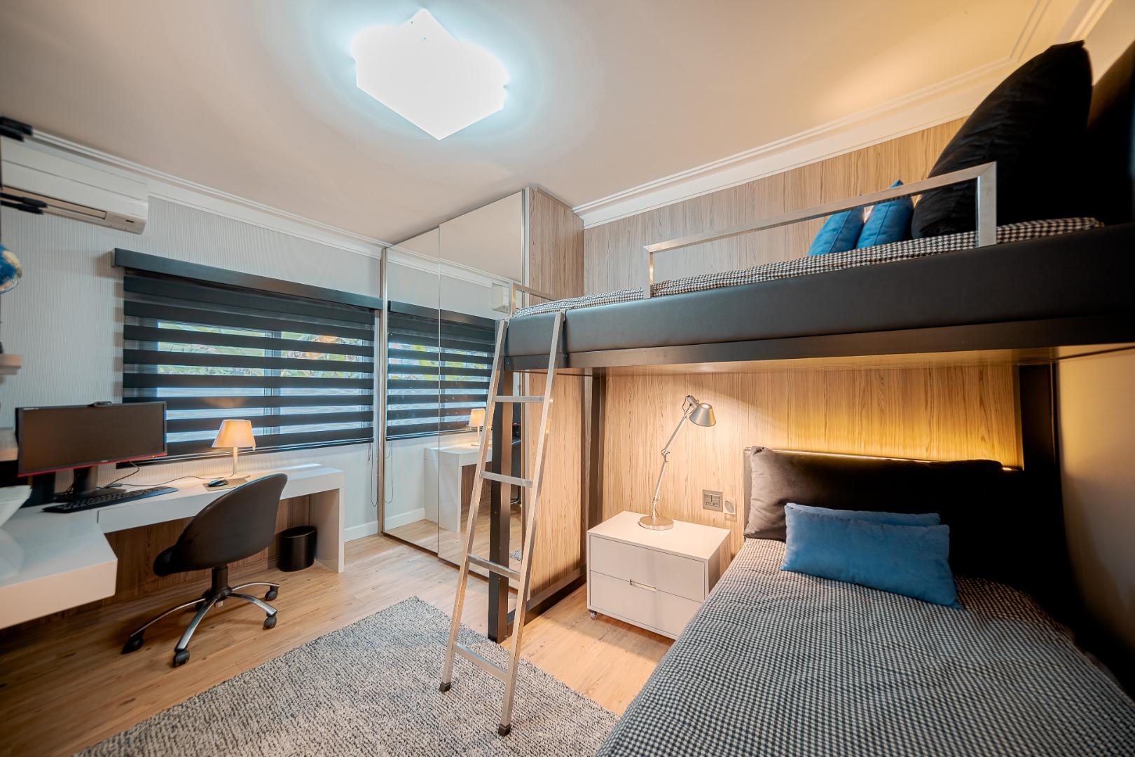 Casa à venda no América, Joinville · 4 quartos. Foto 13
