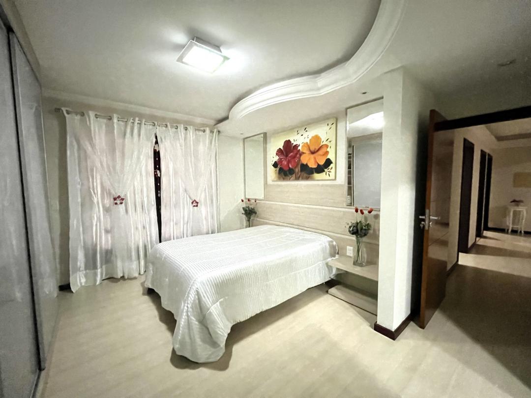 Casa à venda no Bom Retiro, Joinville · 3 quartos. Foto 21