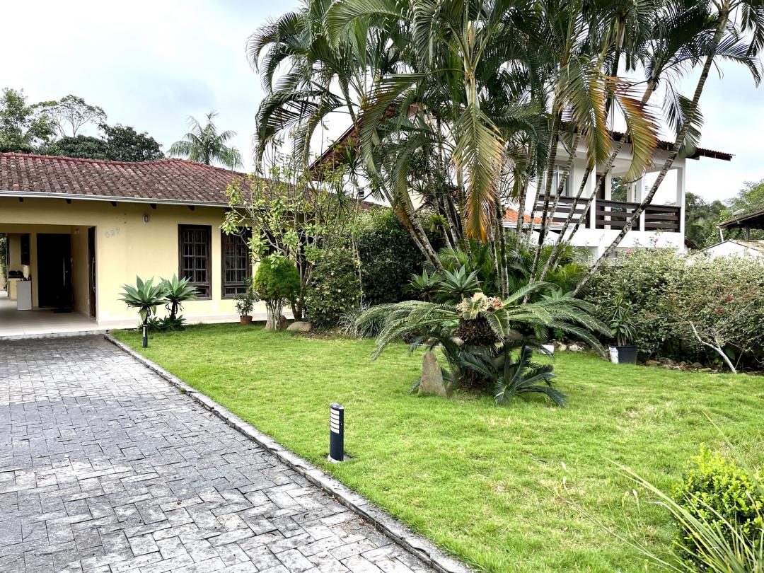 Casa à venda no Bom Retiro, Joinville · 3 quartos. Foto 29