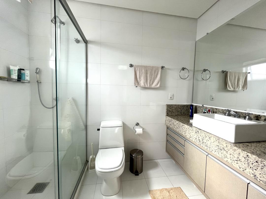 Cobertura à venda no América, Joinville · 3 quartos. Foto 23