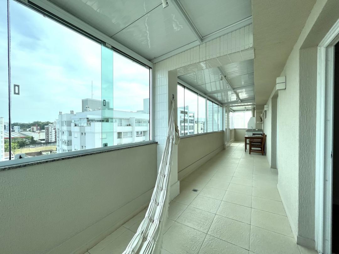 Cobertura à venda no América, Joinville · 3 quartos. Foto 26