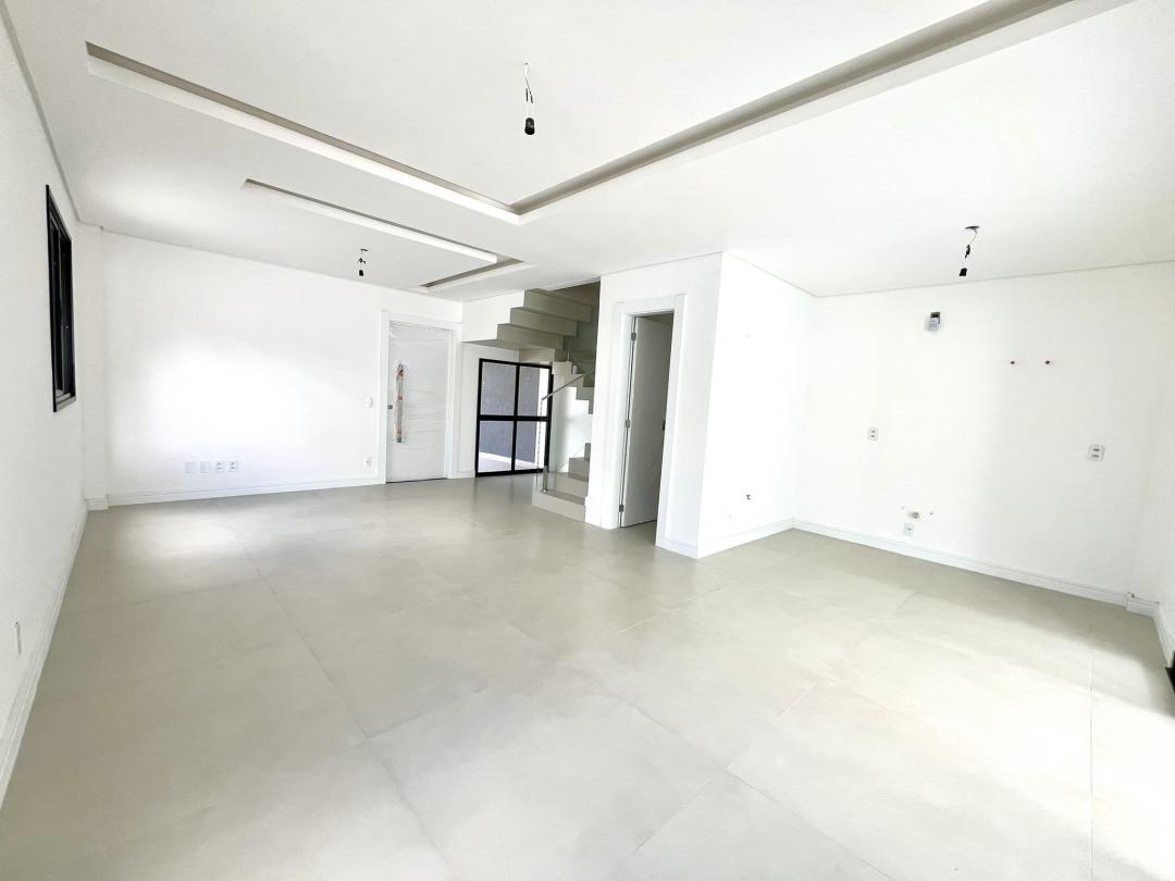 Casa à venda no Glória, Joinville · 3 quartos. Foto 3