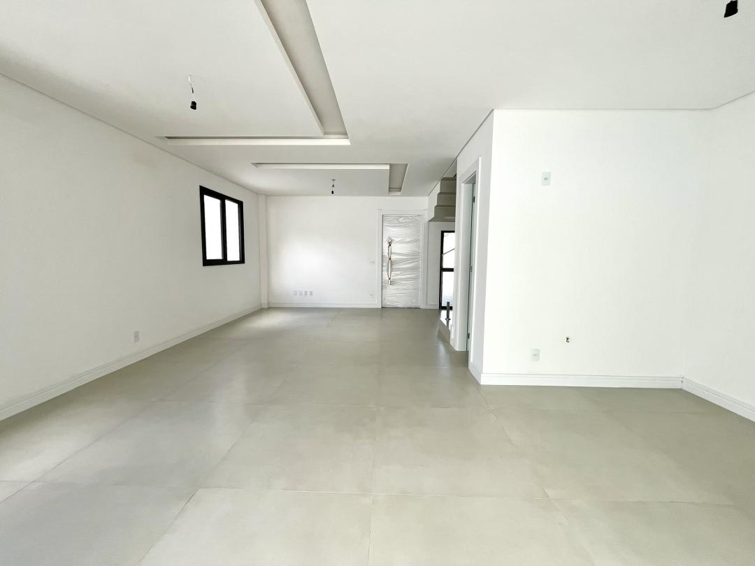 Casa à venda no Glória, Joinville · 3 quartos. Foto 4