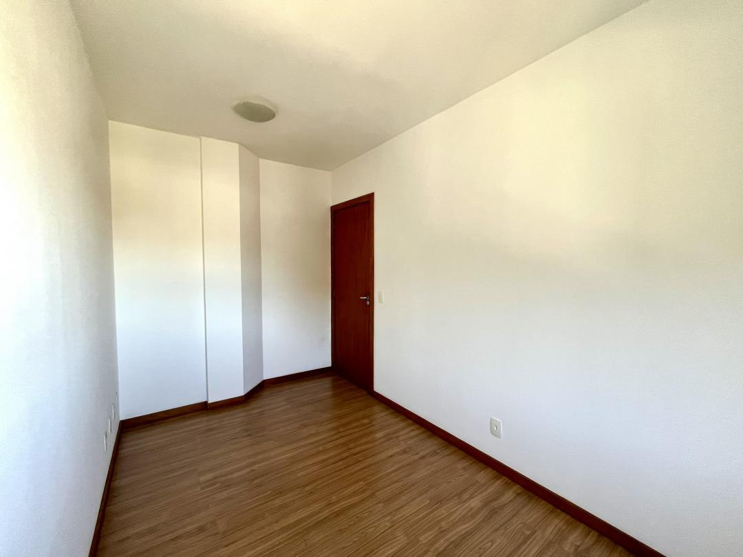 Apartamento à venda no América, Joinville · 3 quartos. Foto 12