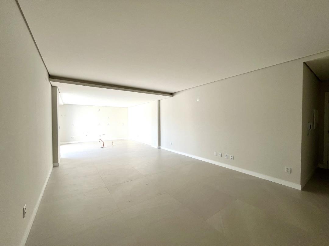 Apartamento à venda no Santo Antônio, Joinville · 3 quartos. Foto 9