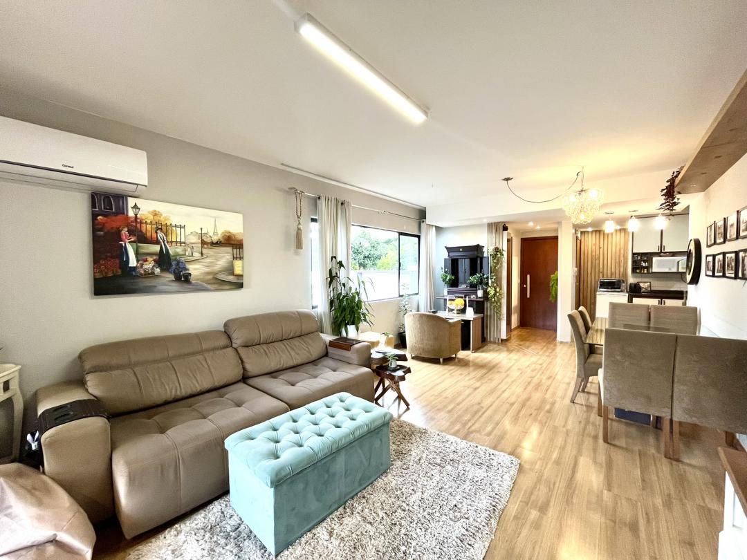 Apartamento à venda no América, Joinville, com 3 quartos e 121 m²