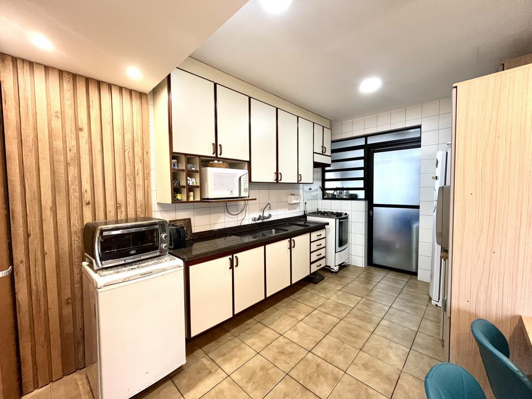 Apartamento à venda no América, Joinville · 3 quartos. Foto 9