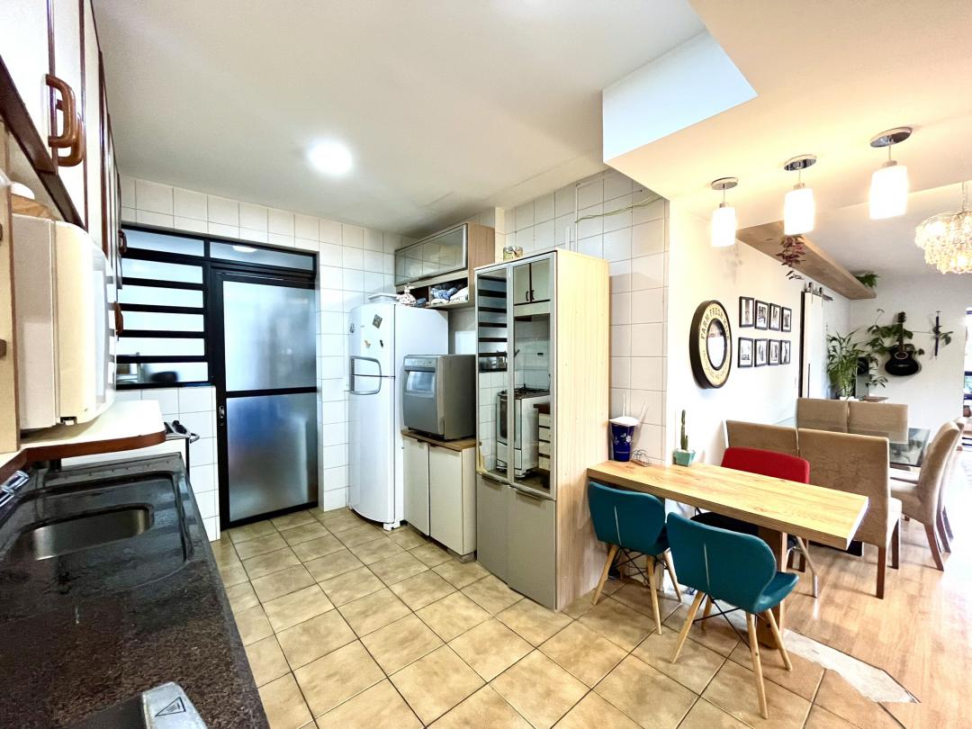 Apartamento à venda no América, Joinville · 3 quartos. Foto 10
