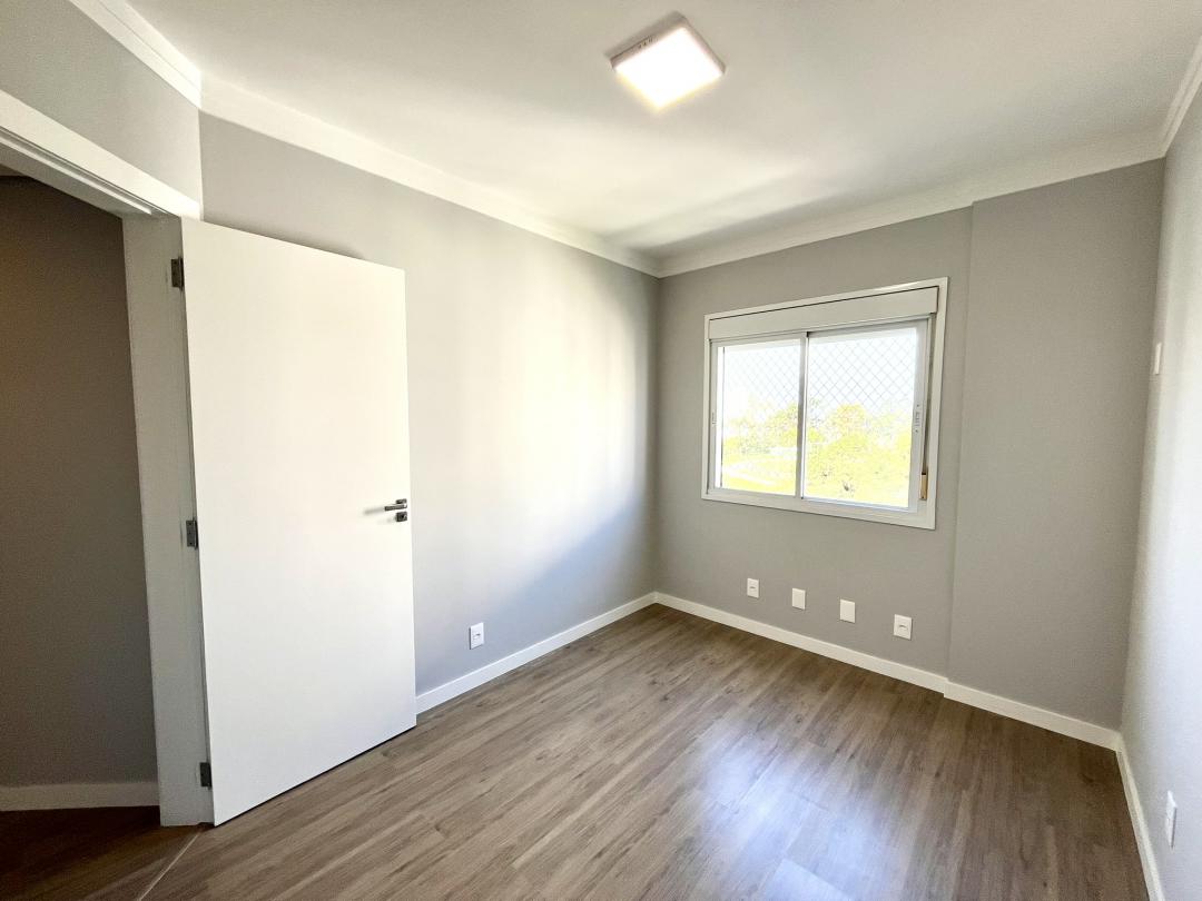 Apartamento à venda no Atiradores, Joinville · 3 quartos. Foto 13