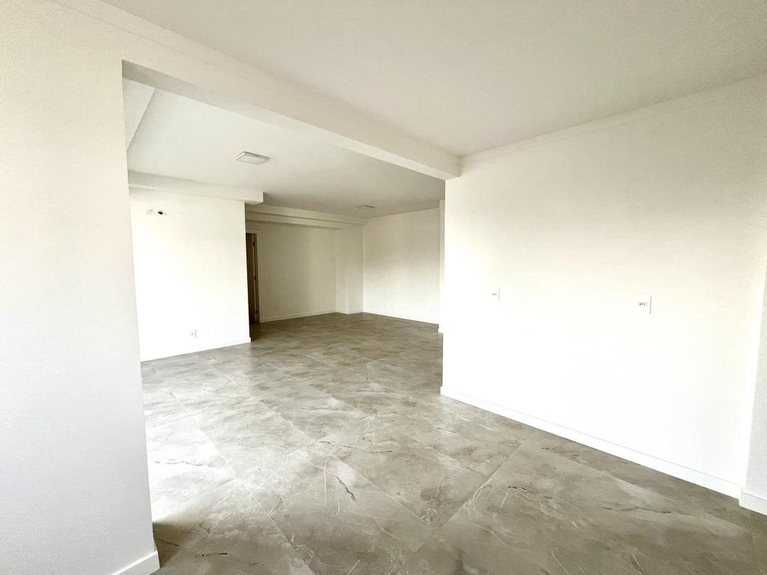 Apartamento à venda no Atiradores, Joinville · 3 quartos. Foto 9