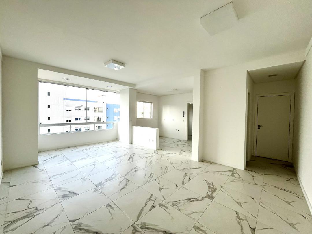 Apartamento à venda no Atiradores, Joinville · 3 quartos. Foto 3