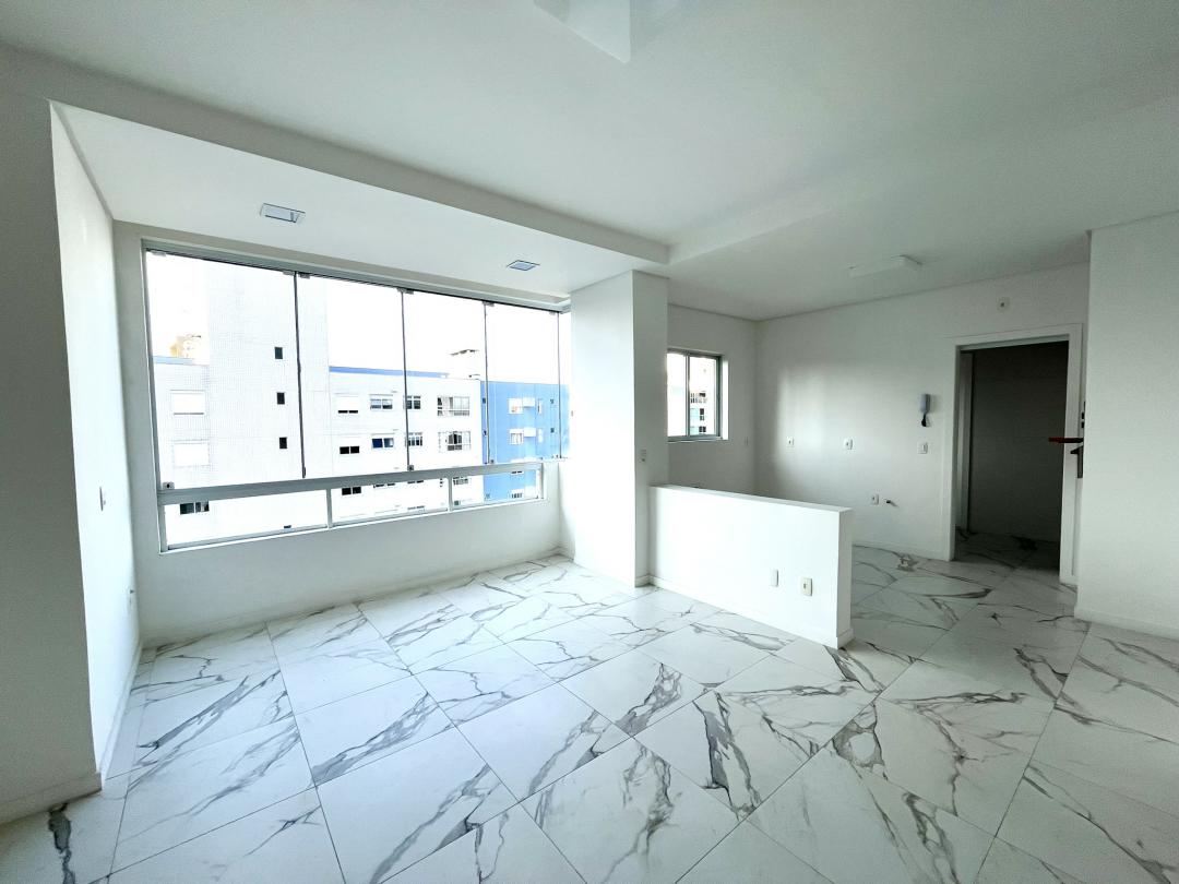 Apartamento à venda no Atiradores, Joinville, com 3 quartos e 105 m²