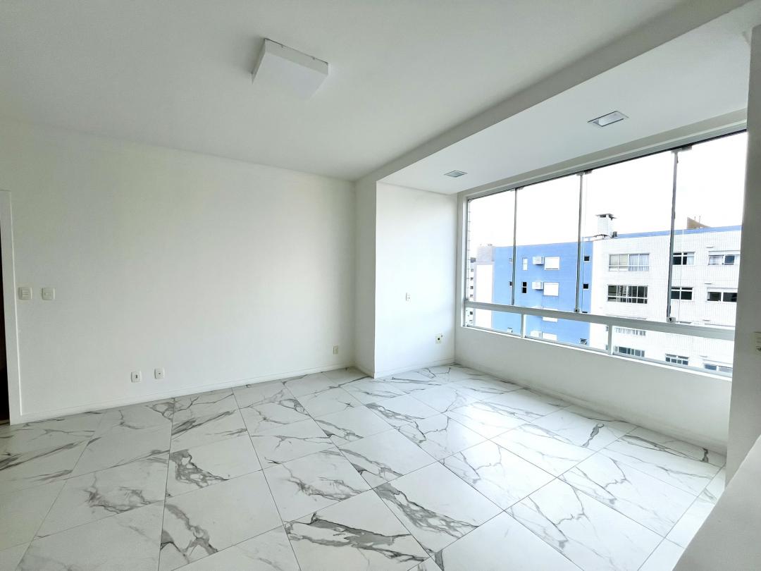 Apartamento à venda no Atiradores, Joinville · 3 quartos. Foto 7