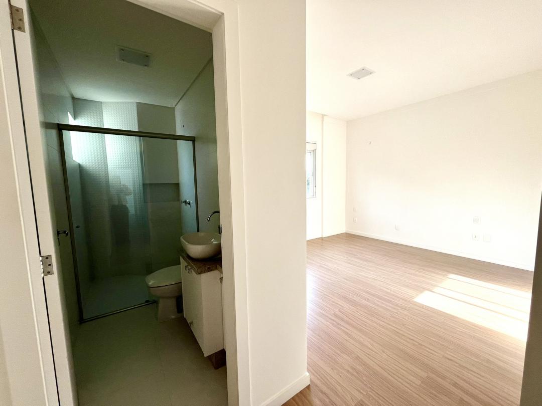 Apartamento à venda no Atiradores, Joinville · 3 quartos. Foto 16