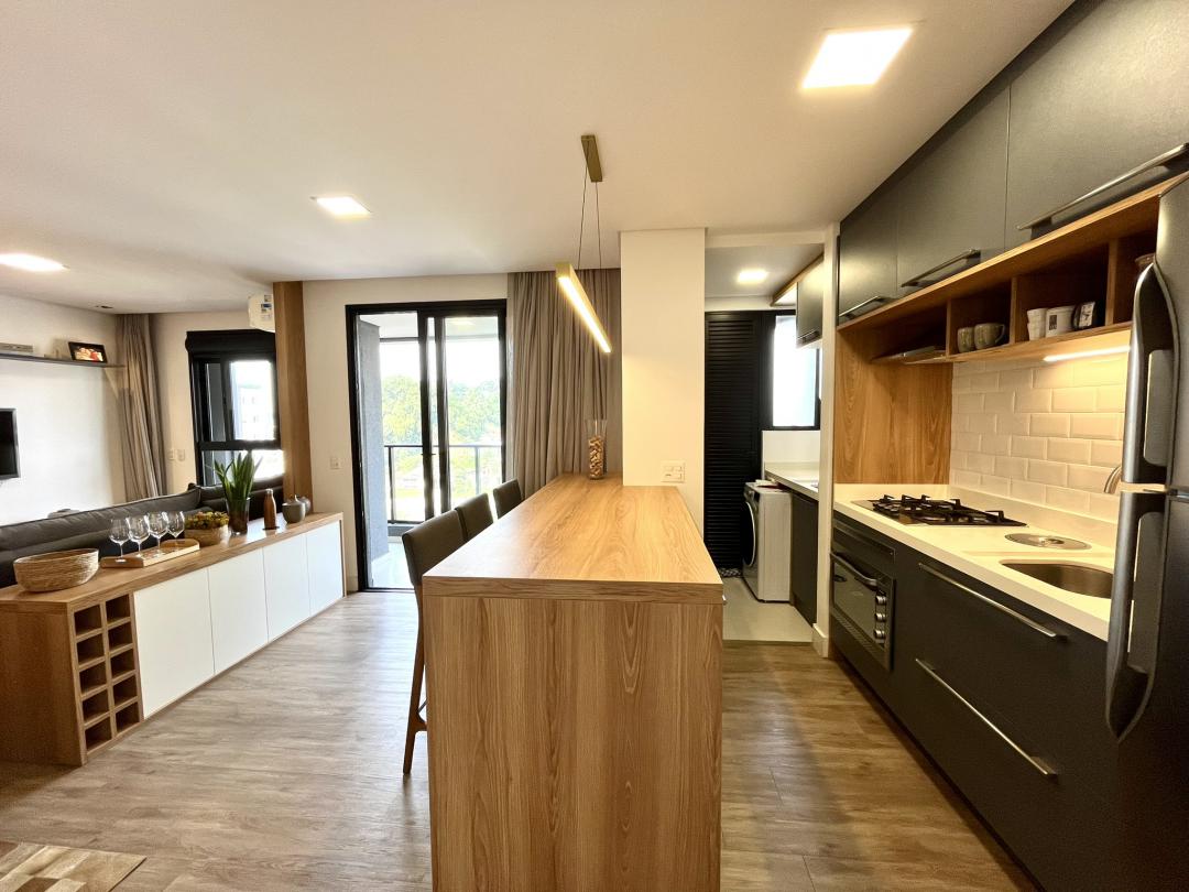 Apartamento à venda no América, Joinville · 2 quartos. Foto 2