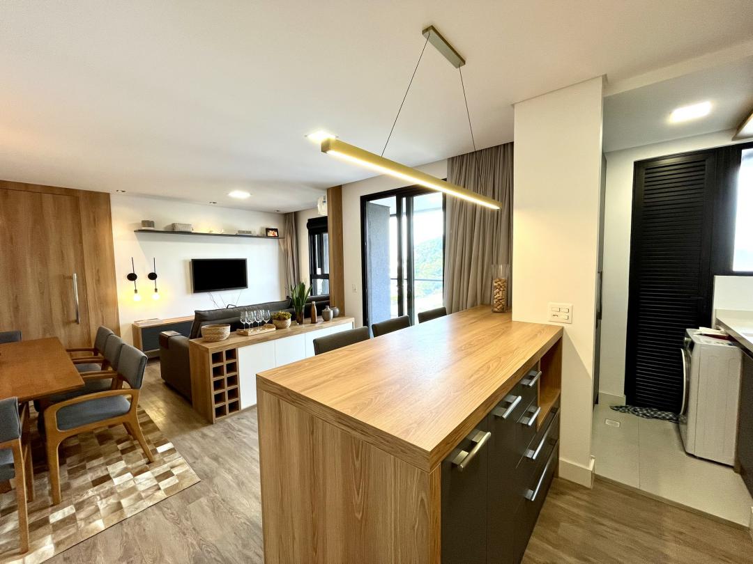 Apartamento à venda no América, Joinville · 2 quartos. Foto 3