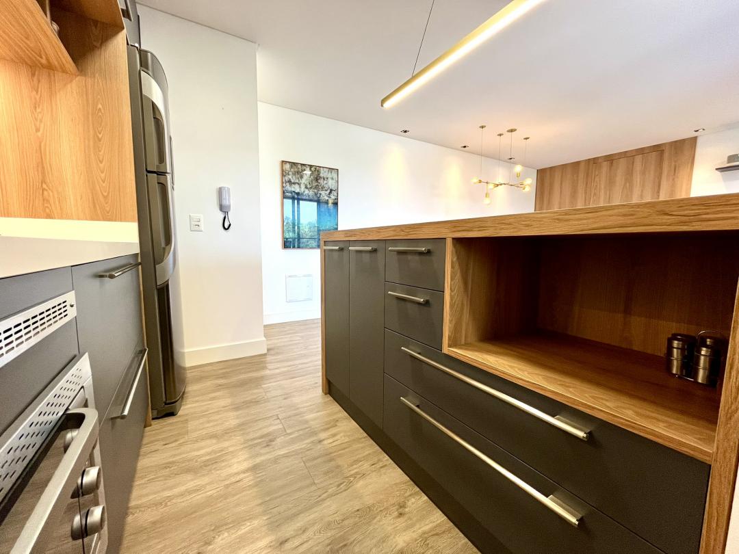 Apartamento à venda no América, Joinville · 2 quartos. Foto 6