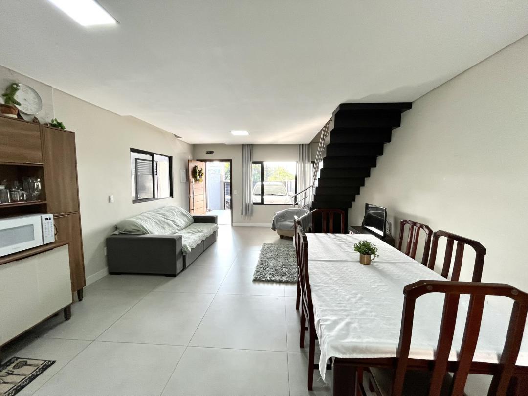 Casa à venda no Saguaçu, Joinville · 3 quartos. Foto 7