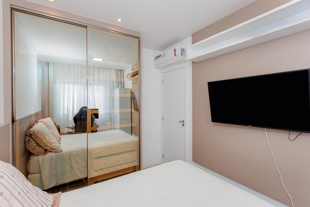 Casa à venda no Saguaçu, Joinville · 3 quartos. Foto 47