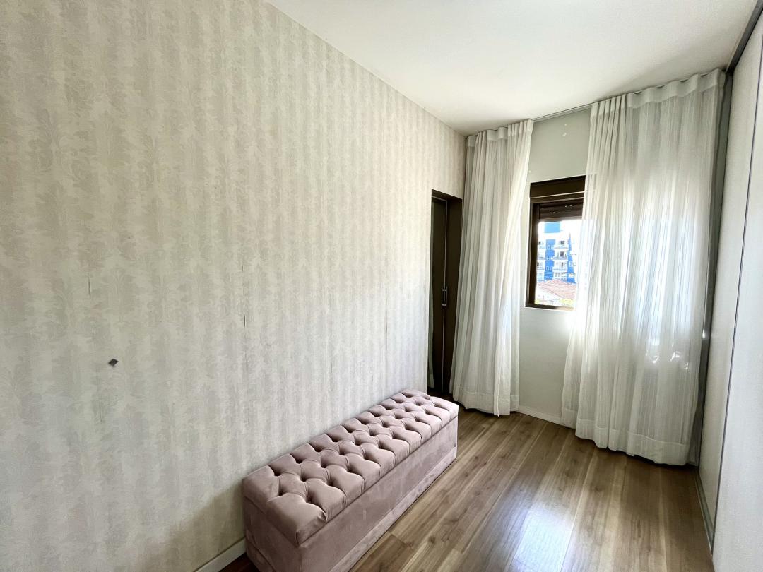 Apartamento à venda no América, Joinville · 3 quartos. Foto 18