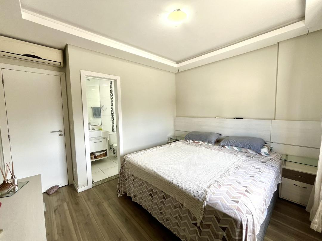 Apartamento à venda no América, Joinville · 3 quartos. Foto 25
