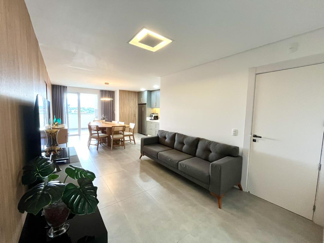 Apartamento à venda no América, Joinville · 3 quartos. Foto 3