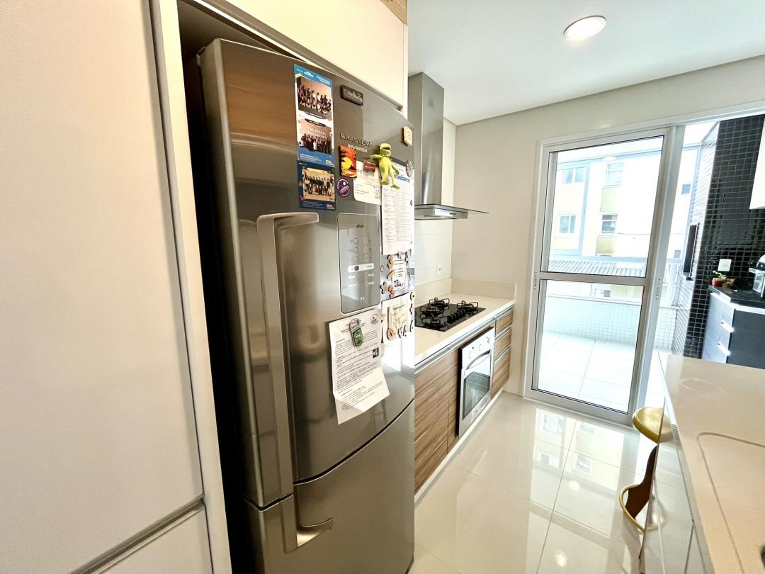 Apartamento à venda no Atiradores, Joinville · 3 quartos. Foto 8