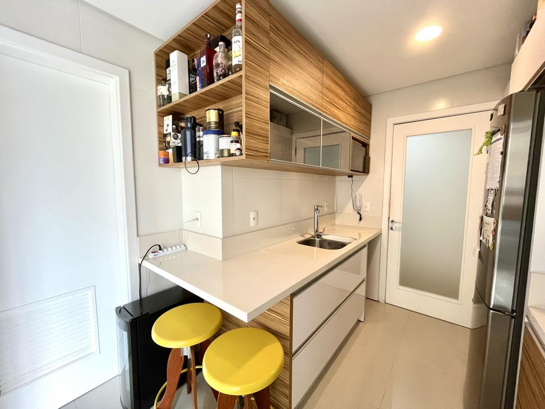 Apartamento à venda no Atiradores, Joinville · 3 quartos. Foto 10