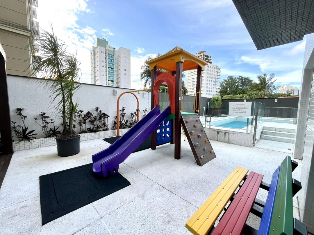 Apartamento à venda no Atiradores, Joinville · 3 quartos. Foto 34