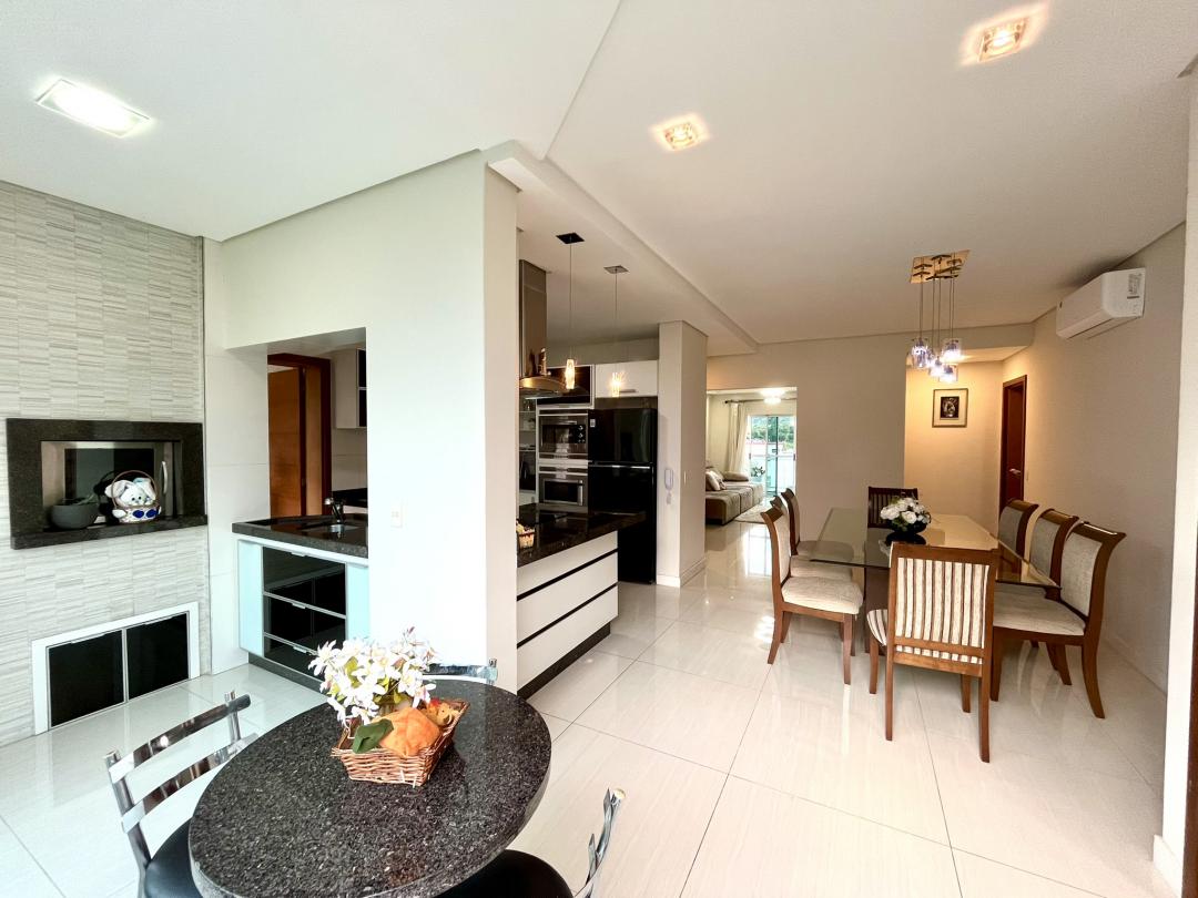 Apartamento à venda no América, Joinville · 3 quartos. Foto 12