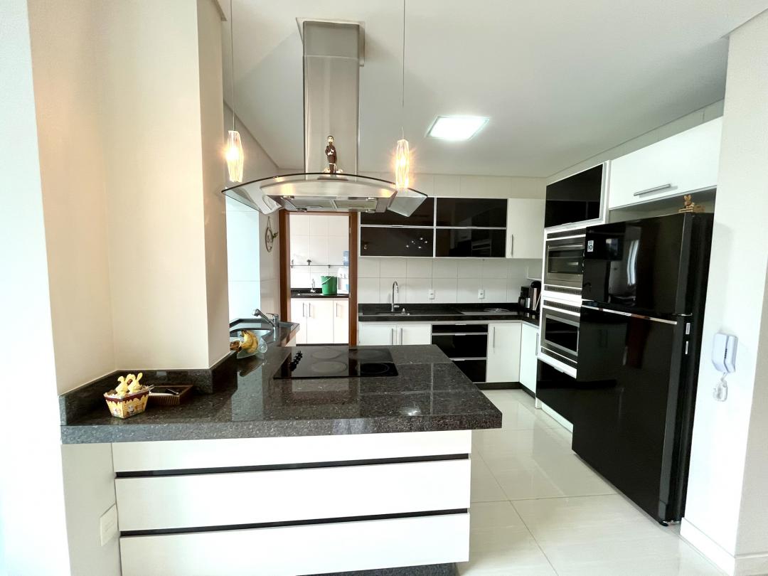 Apartamento à venda no América, Joinville · 3 quartos. Foto 8
