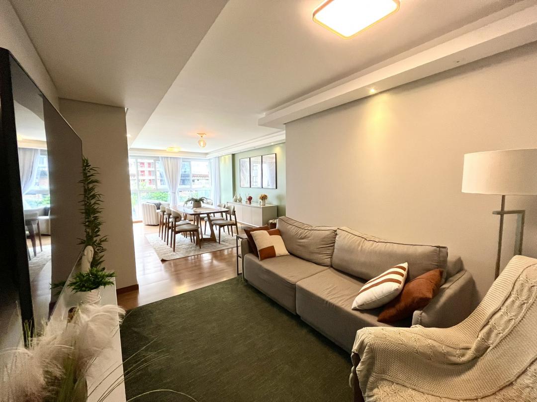 Apartamento à venda no América, Joinville · 4 quartos. Foto 5