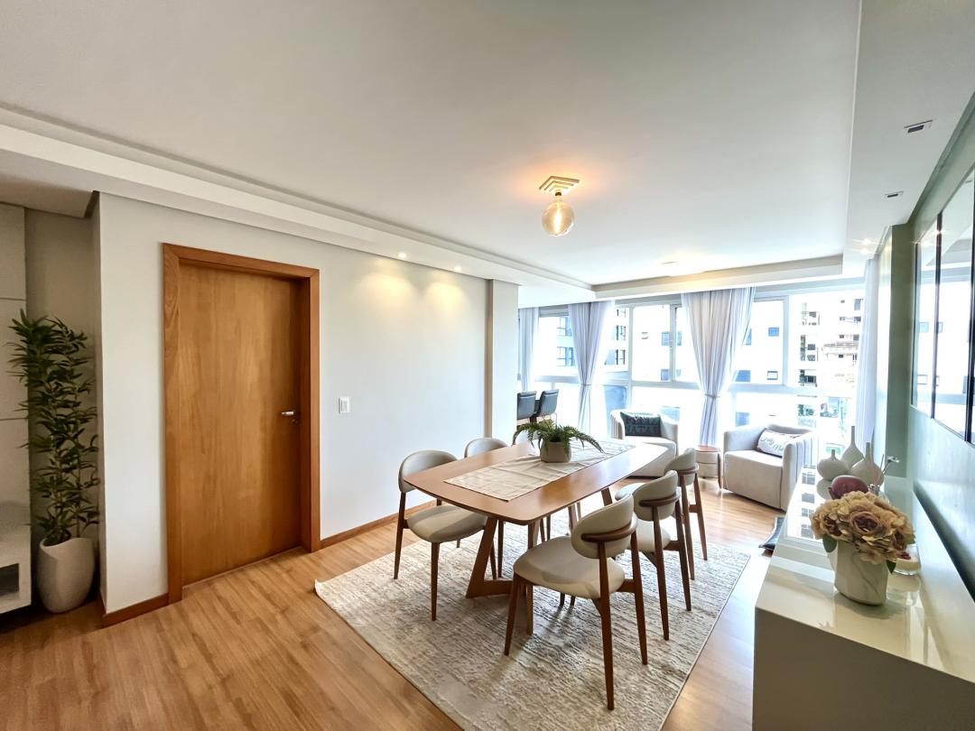 Apartamento à venda no América, Joinville · 4 quartos. Foto 8
