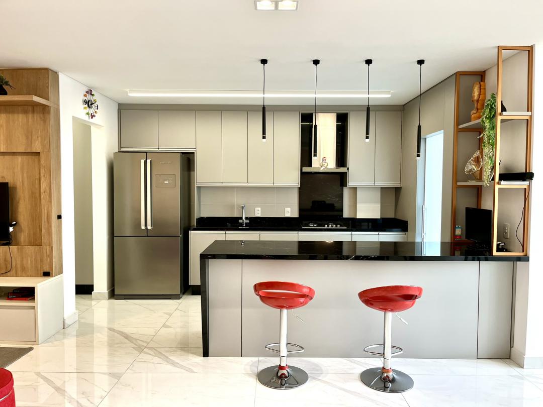 Apartamento à venda no América, Joinville · 2 quartos. Foto 7