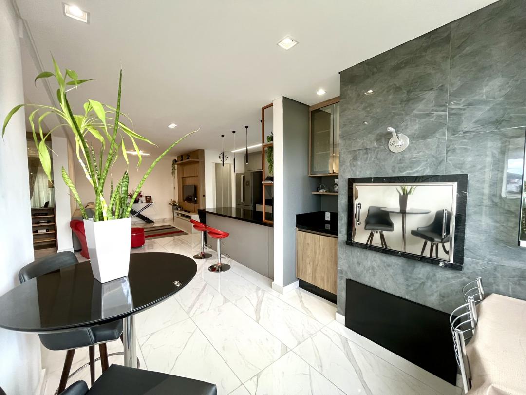 Apartamento à venda no América, Joinville · 2 quartos. Foto 13